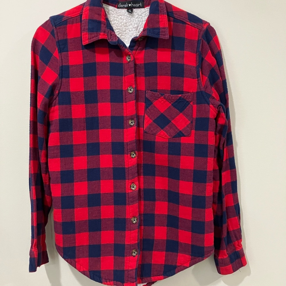 Warm Plaid Shirt/Sweater